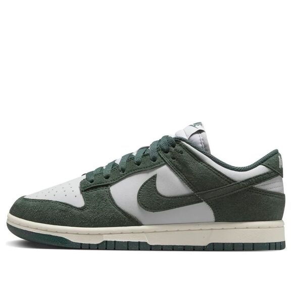 New Nike Dunk Low Next Nature 'Vintage Green' HJ7673-002 Women’s Size 7 - Picture 1 of 6